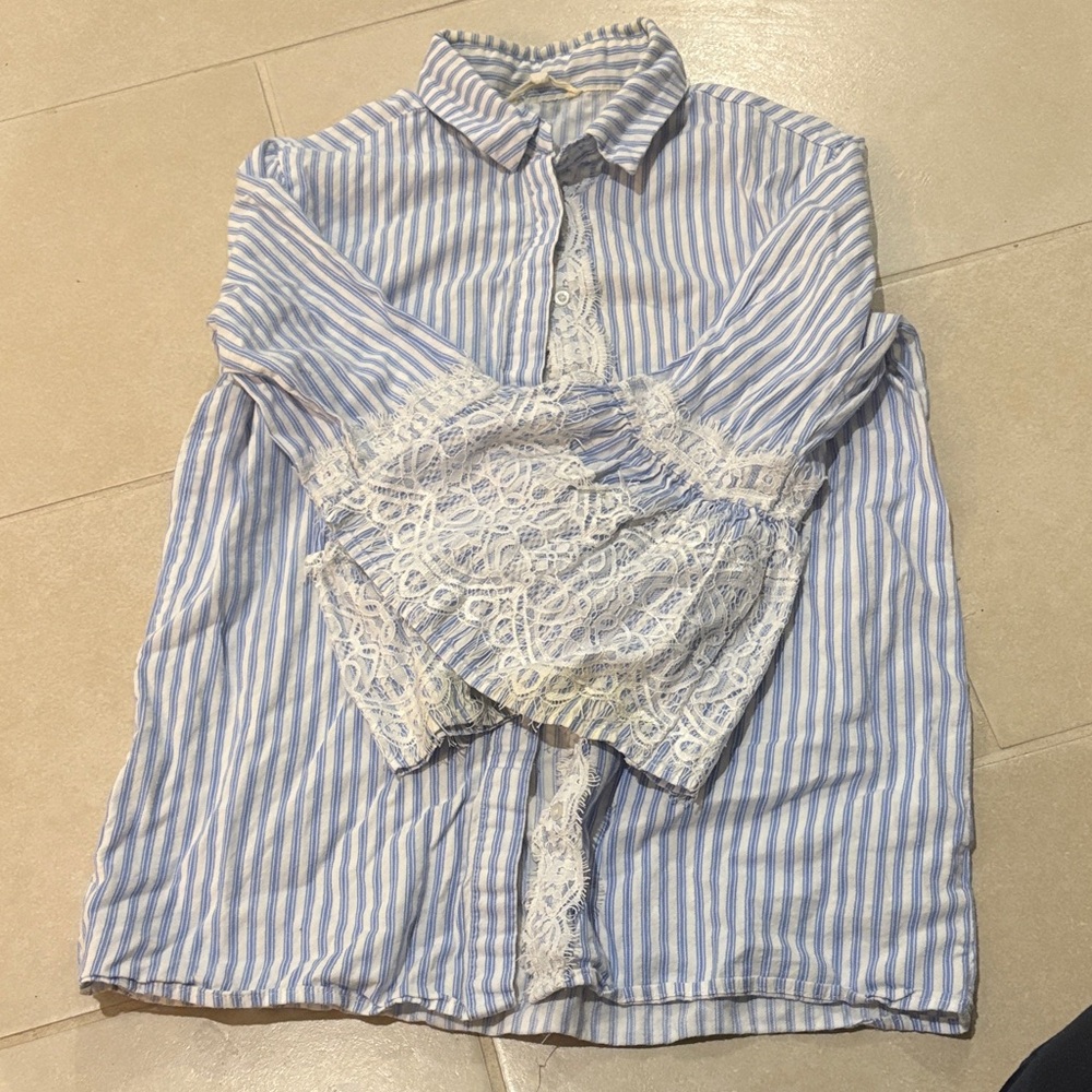 Buffalo Striped Bell Sleeve Blouse Crochet Lace Trim XS nautical preppy boho